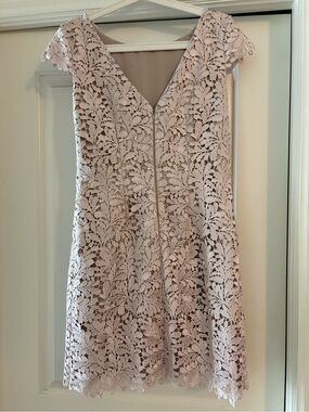 Scalloped Sheath Party Dress